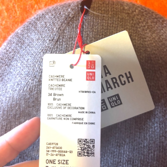 Anya Hindmarch Uniqlo collab brown 100% cashmere knitted beanie hat tuque NWT - Picture 5 of 8